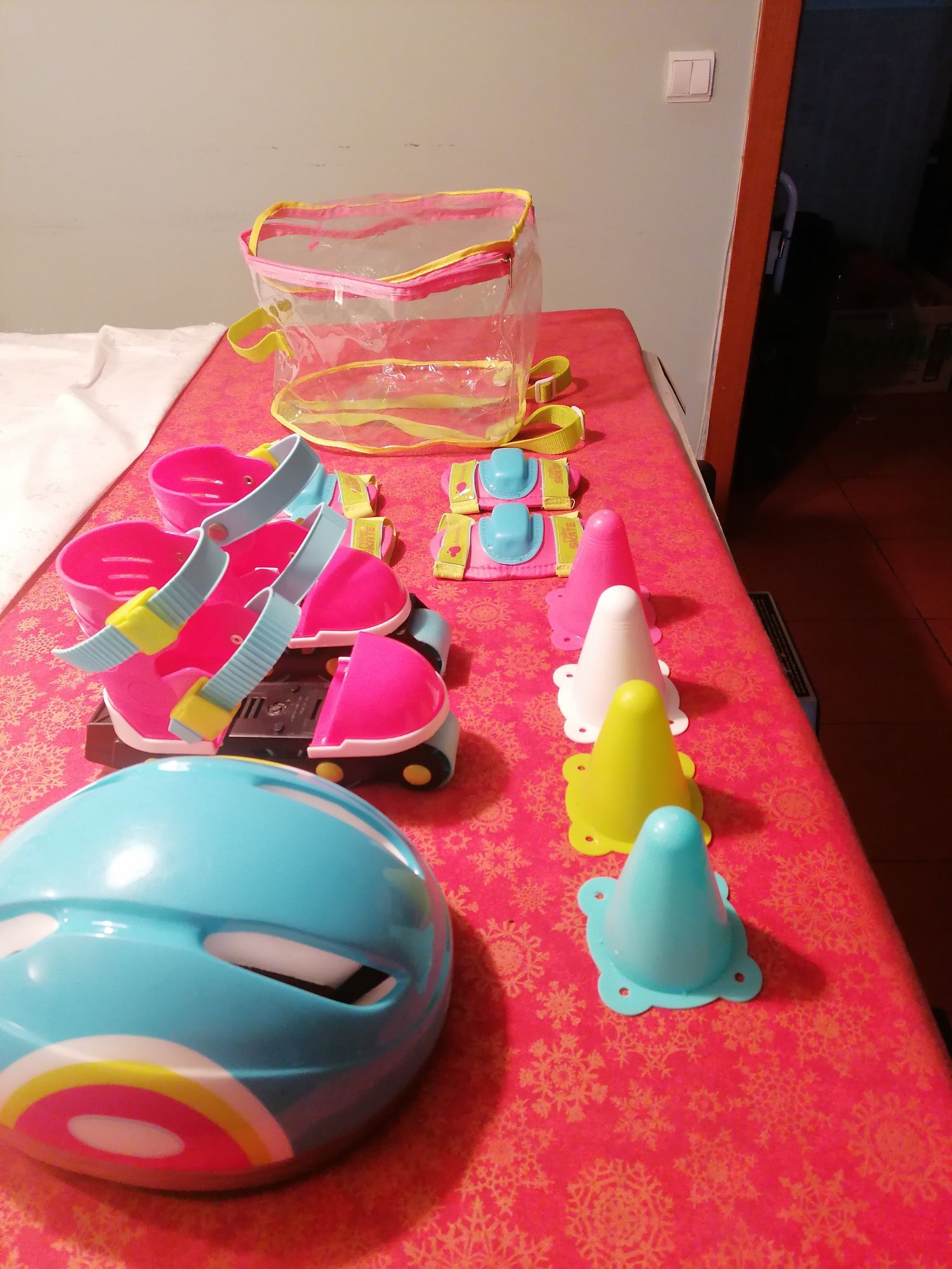 Patins em linha com acessórios