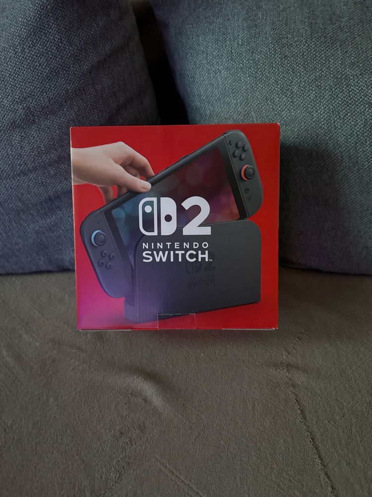 Nintendo Switch 2 + MarioKart World