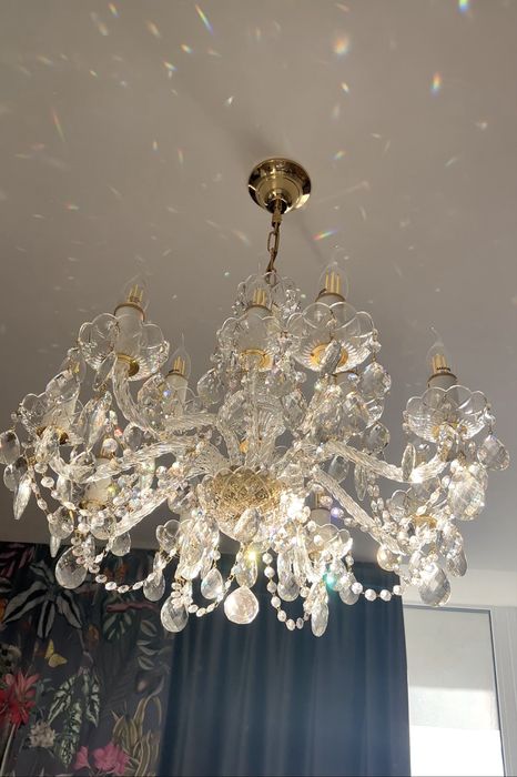 без % генератор є, Печерськ , Коновальця 44 а, Печерськ, центр,