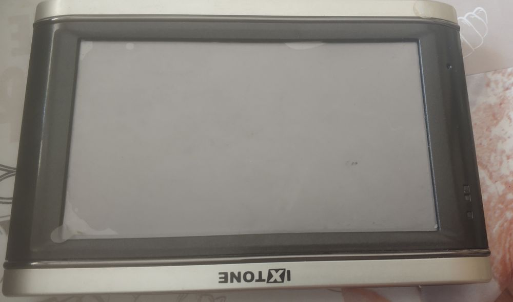 GPS навигатор IXTONE GP43H