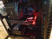 Komputer gamingowy i5-8600K 32GB 512SSD GTX1080 8GB LED