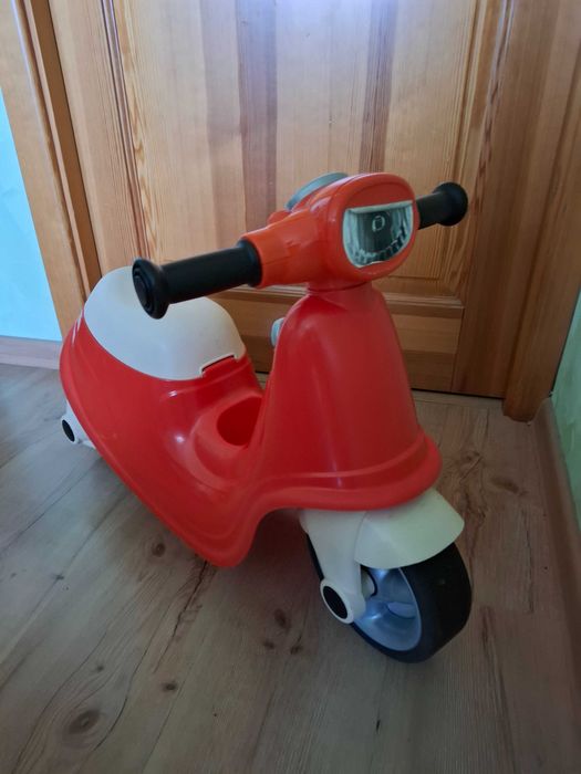 Скутер велобіг дитячий Smoby в ідеальному стані, в подарунок машинка