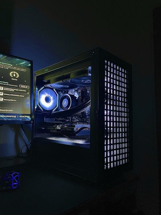 RTX 3070ti / R7 5700X / 16GB RAM / 512gb m.2 /Win11 / Gotowy do użycia