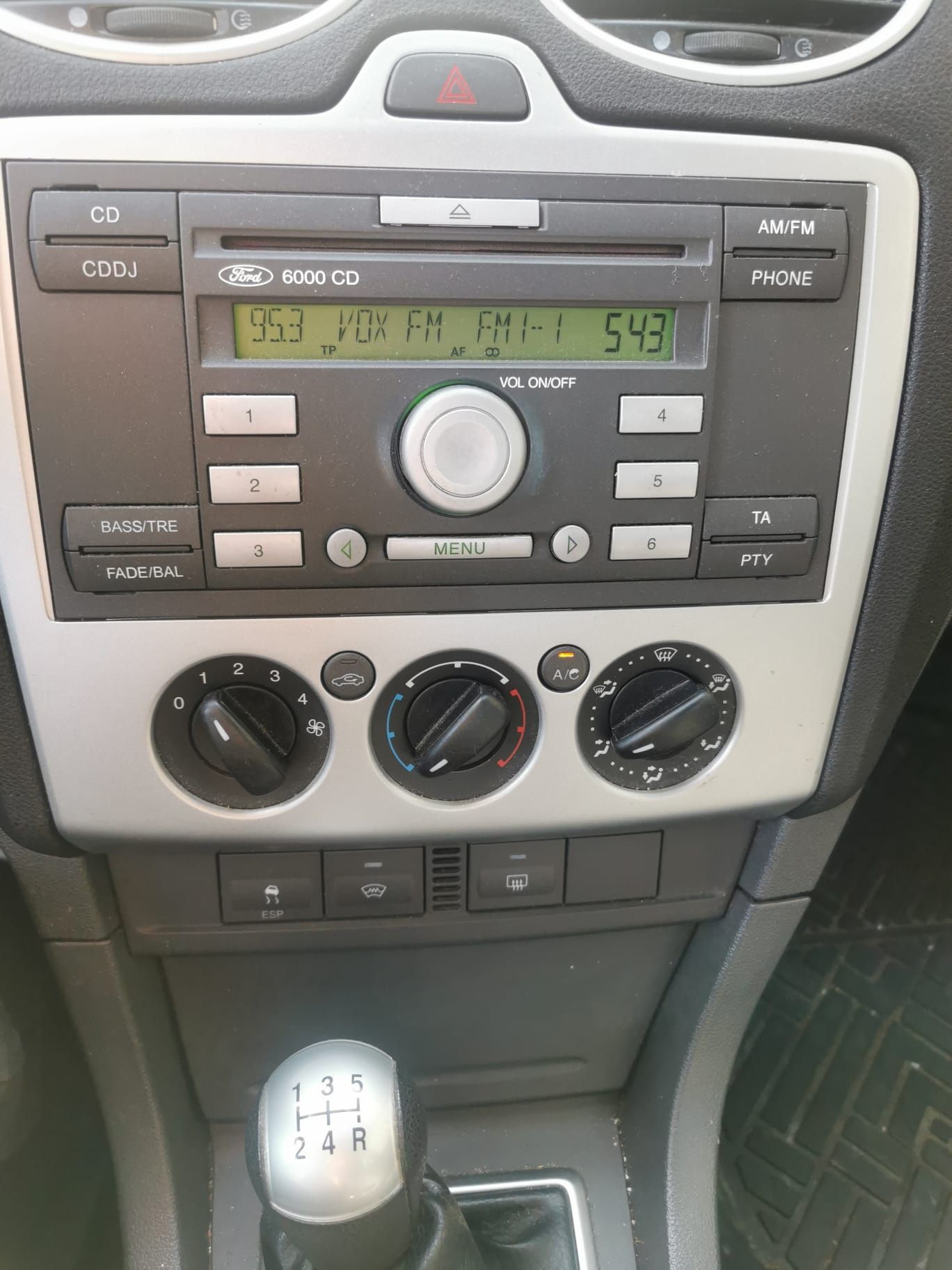 Ford Focus 2005r ubezpieczony zarejestrowany