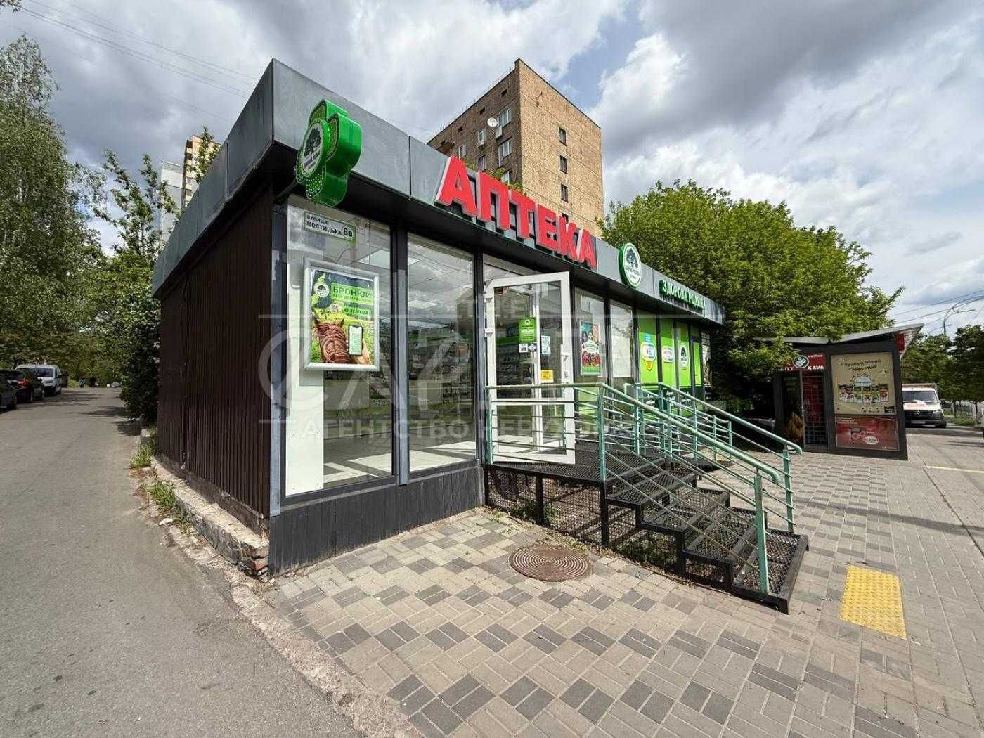 Продаж тпрговельна площа Київ Подільський Мостицька 8 (70м2)