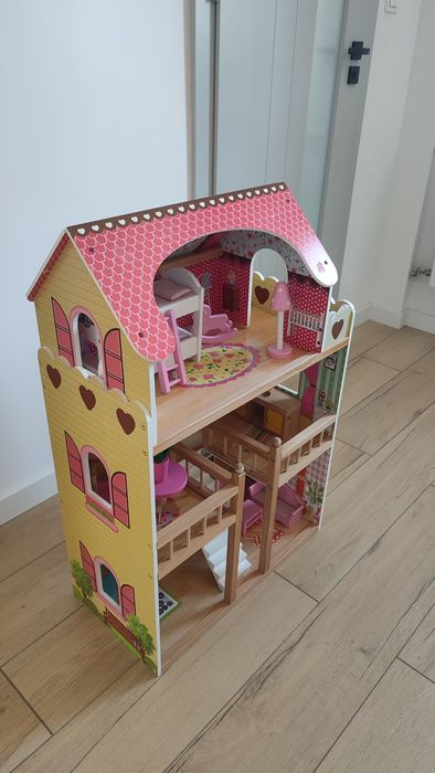 Domek dla lalek duży z Królikami Sylvanian Families