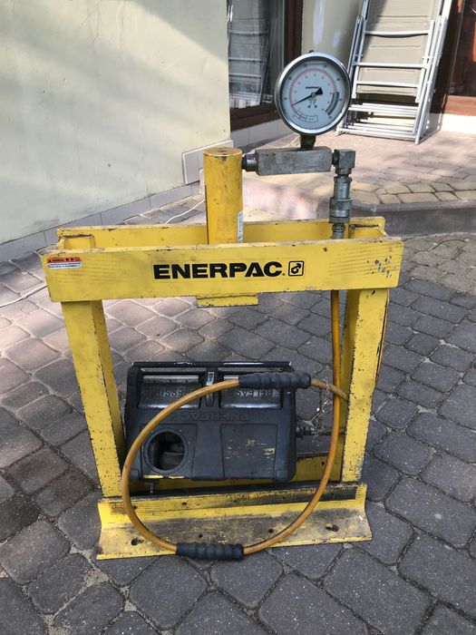 Prasa hydrauliczna Enerpac RC106 XA11