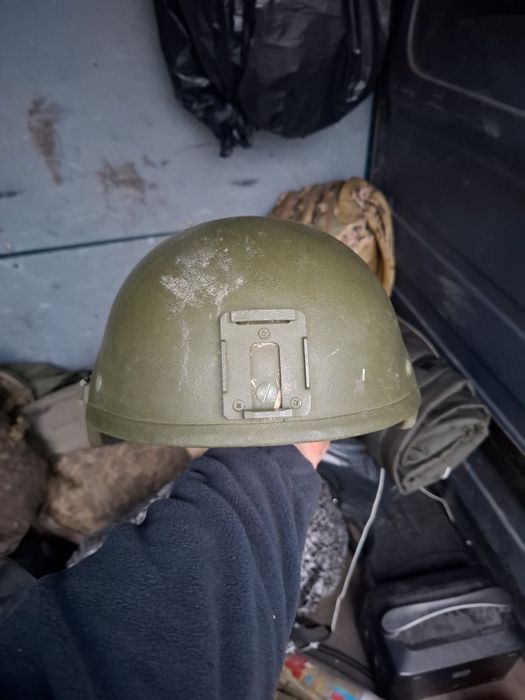 Трофейна каска. Ратник. Шолом окупанта