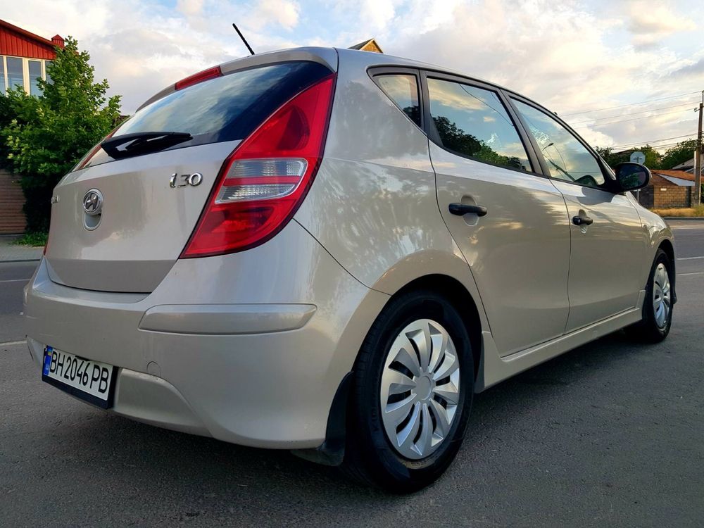 Хюндай i30 1.6 AVTOMAT в отличном состоянии