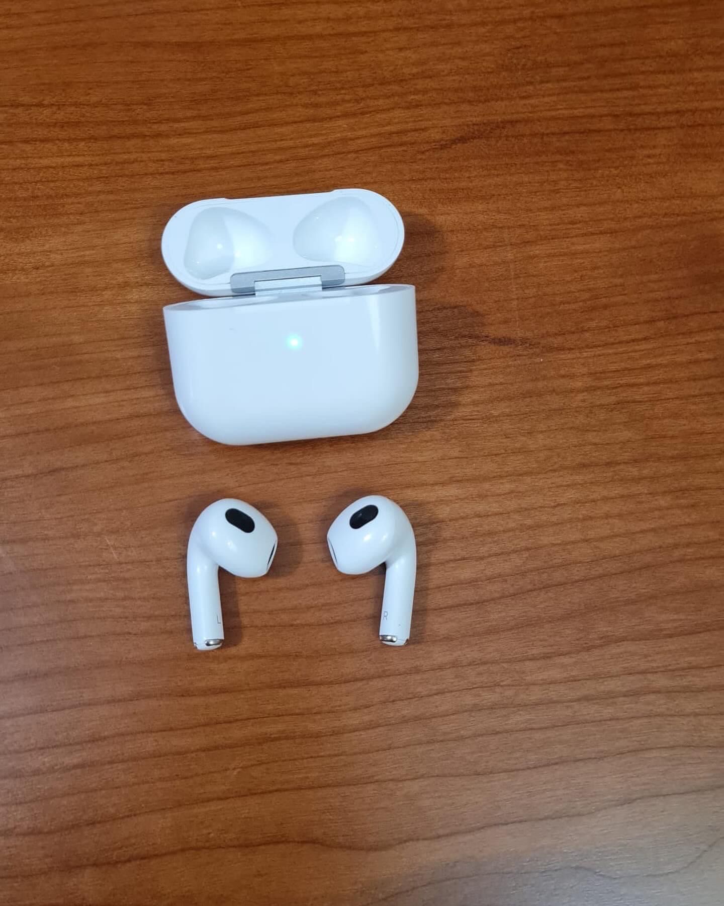 AirPods Novos selados