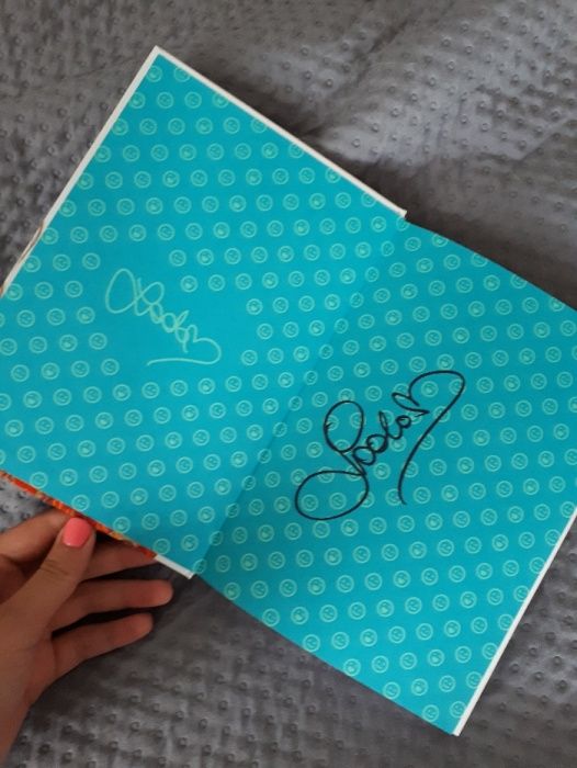 Cała reszta nie ma znaczenia- Lodovica Comello KSIĄŻKA Z AUTOGRAFEM