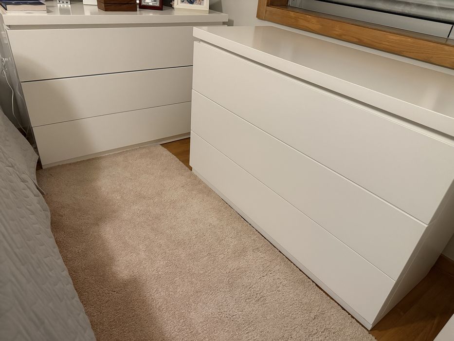 Conjunto de quarto JOM – 2 cómodas + 2 mesinhas de cabeceira lacadas