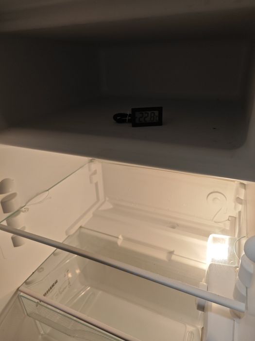 Chłodziarko zamrażarka Liebherr  T1404  127l litrów  81cm x 50 cm x 58