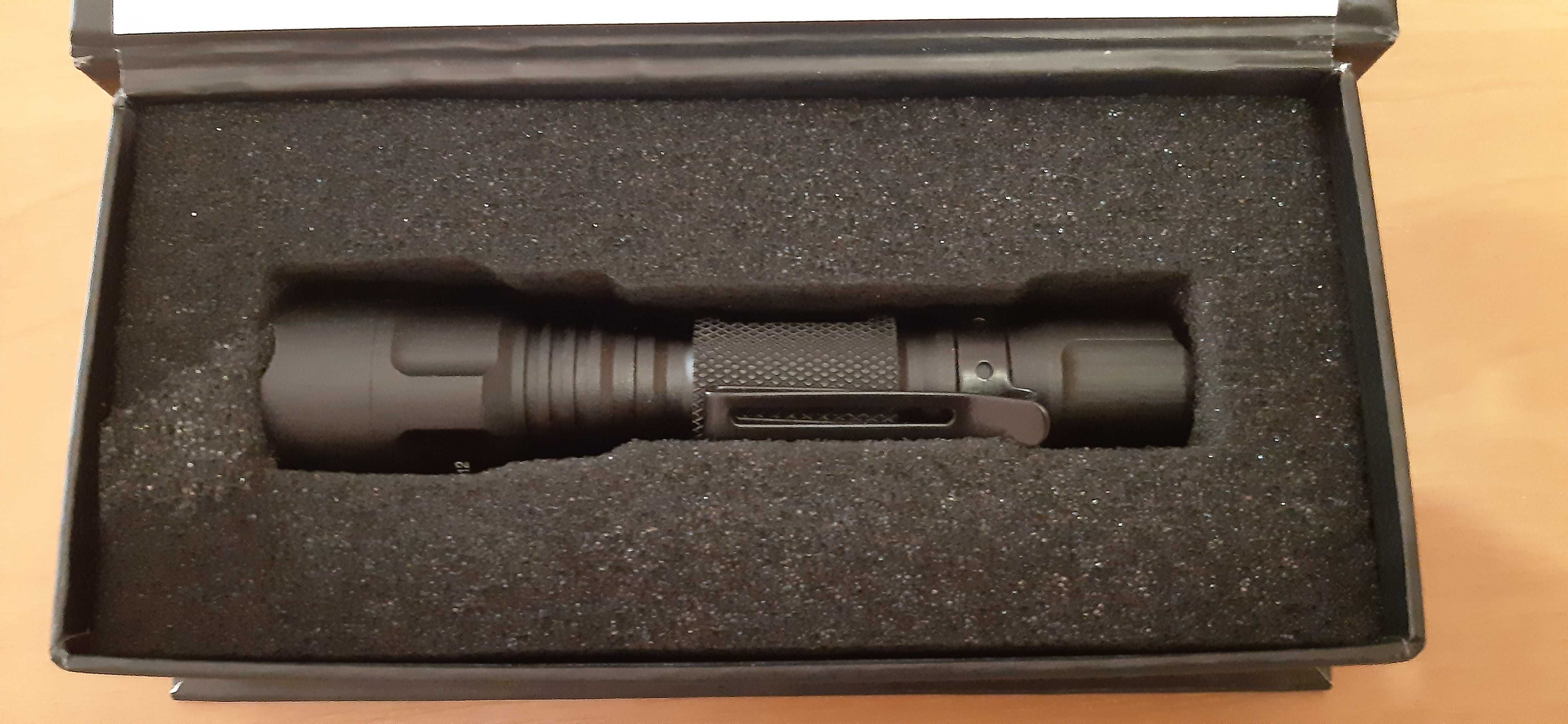 Latarka Black Eye Mini MX512L