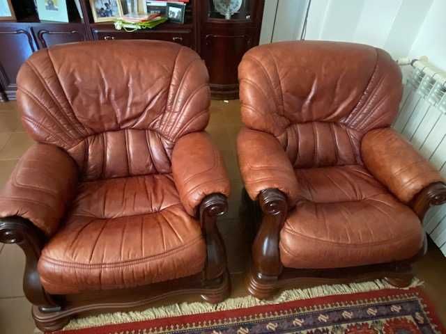 Vendo Sofás de Sala e Mesa de Centro
