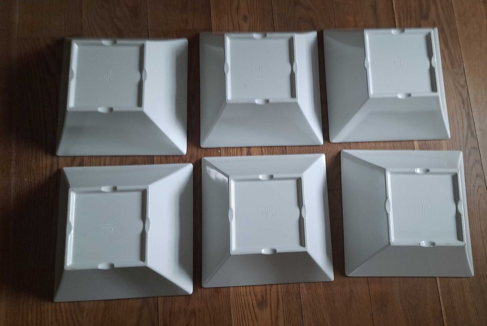 6 dużych misek, średnica 28 cm, wysokość 11,5 cm; salaterki