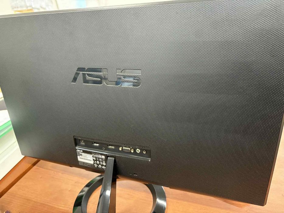 Monitor Asus LED 60Hz