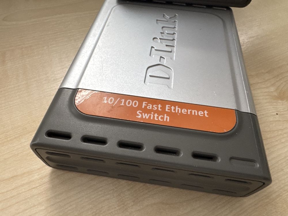 D-LINK Router Switch komplet Wawa