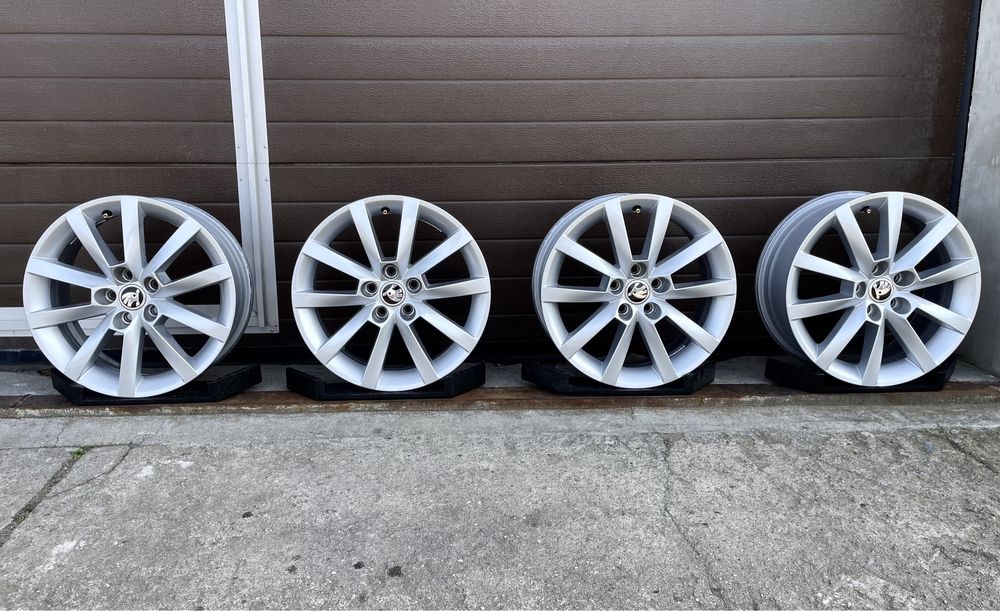 4x felgi aluminiowe 5x100 r16 et38 6J Alufelgi Skoda 16” Oryginalne