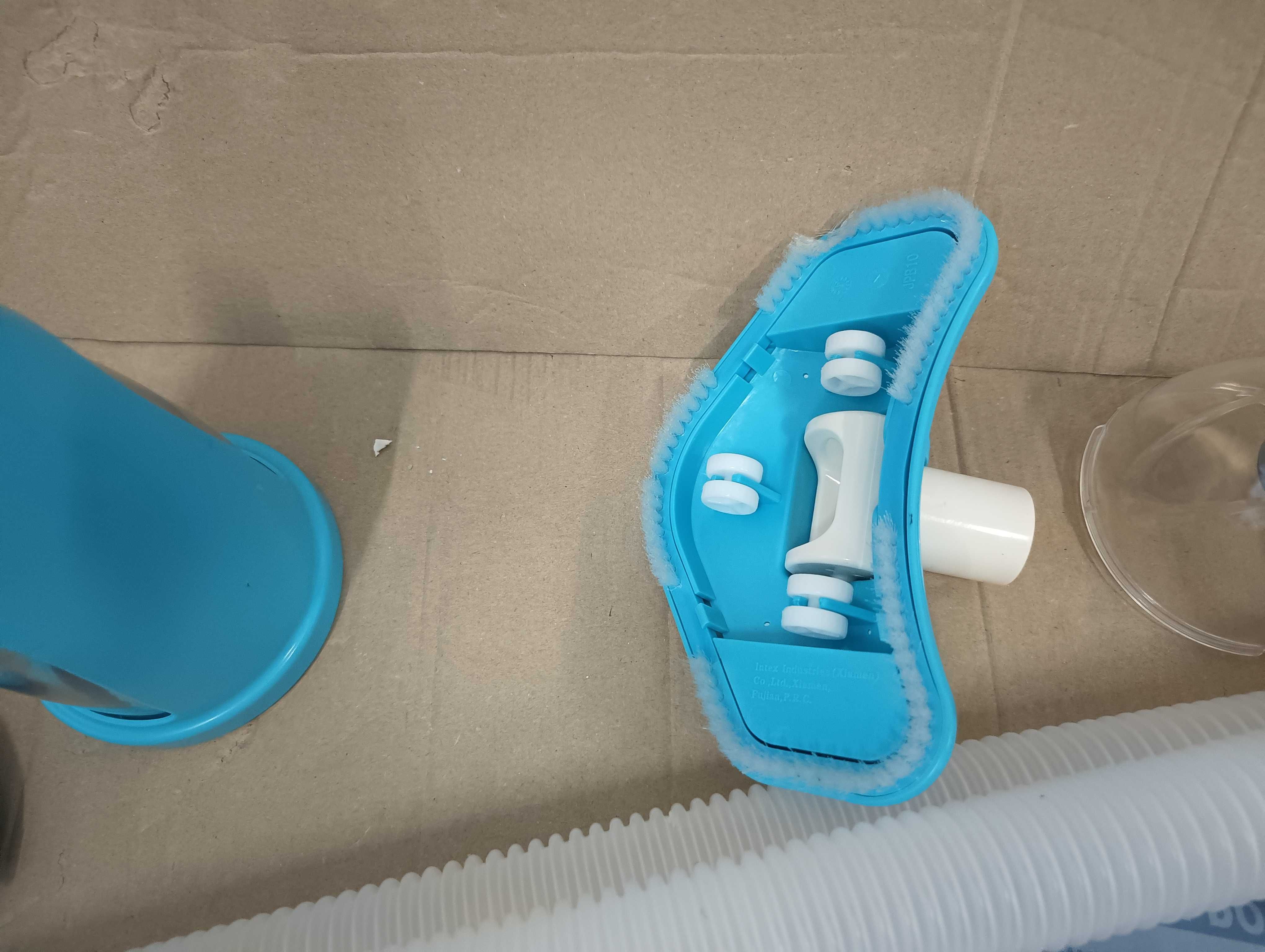 Intex Deluxe Zestaw Do Czyszczenia Basenu, 5 Elementów