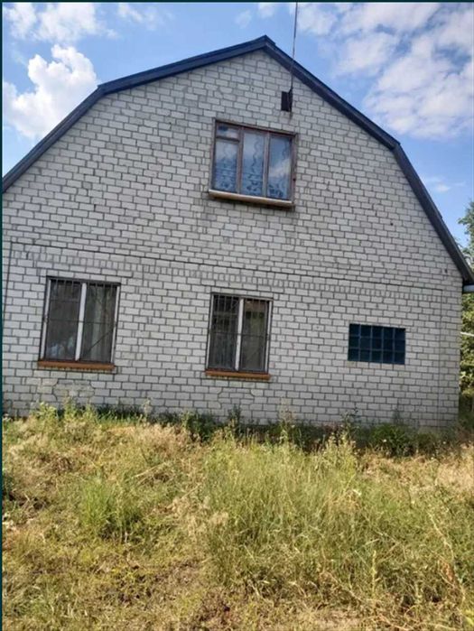 Продам дом в Манченках кирпичный .Учас 15 сот. Круглогодичное прож.TB