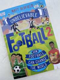 Книга англійською мовою Unbelievable football 2
