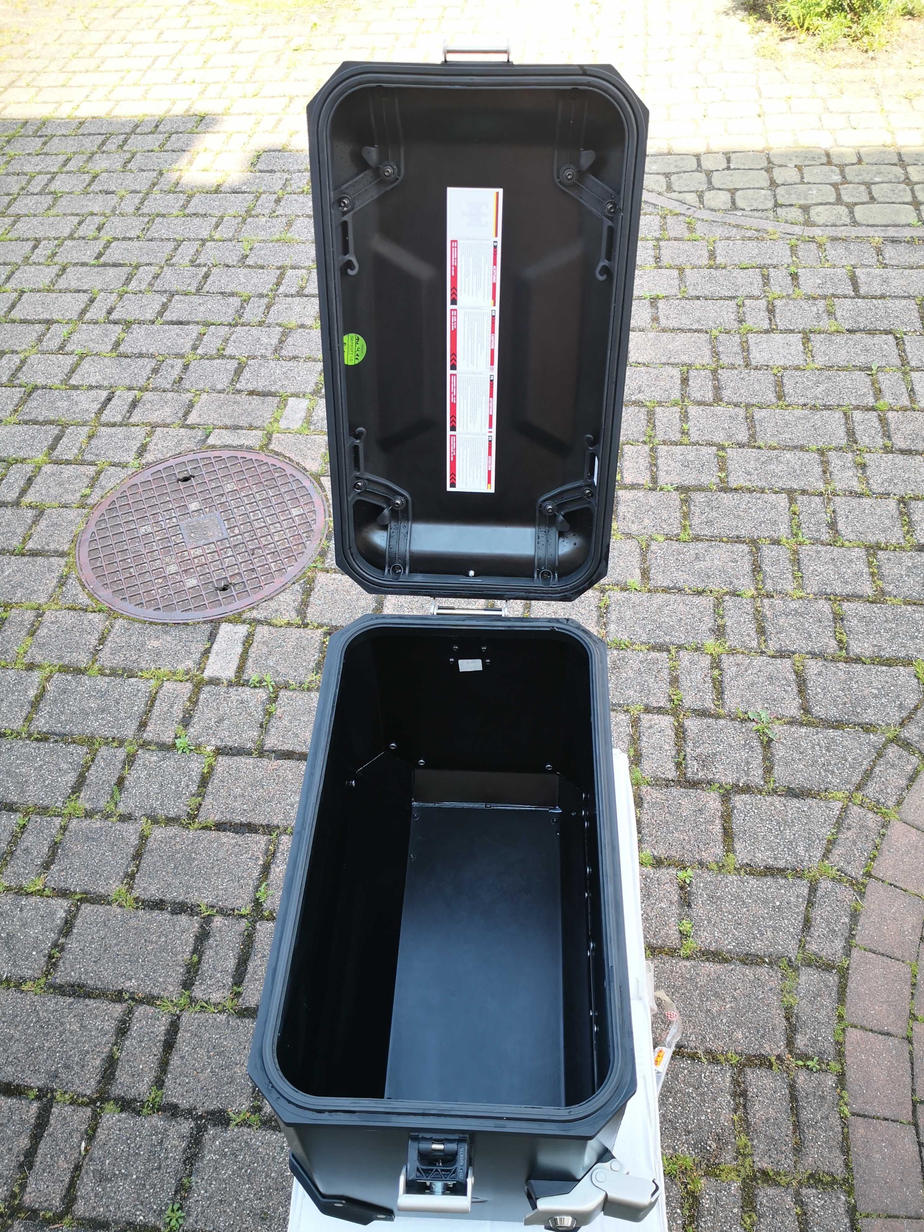 SW-MOTECH zestaw kufrów bocznych TRAX ADV 45L/45L