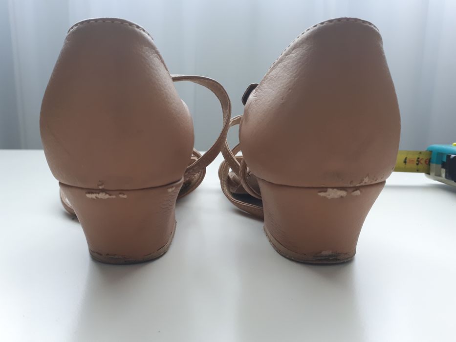 buty do tańca latino na klocku 3,5cm dziewczęce długość wkładki 21,5cm
