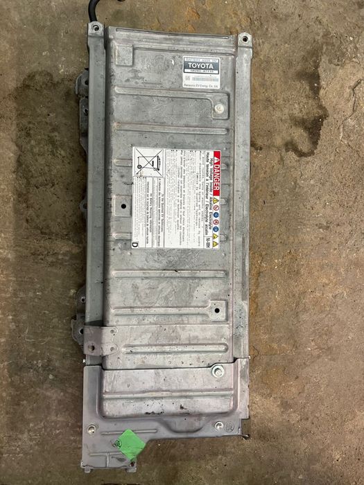 Батарея Toyota prius акумулятор