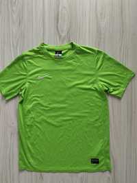 T-shirt Nike rozmiar 158/170