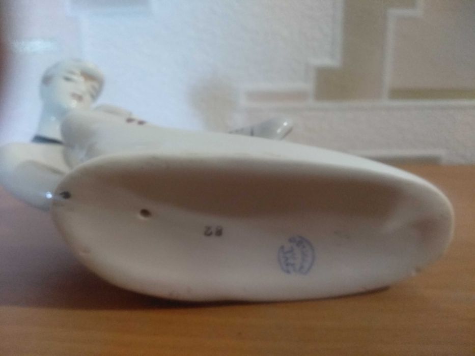 Статуэтка. Первый выпуск. Футбол. Лев Яшин. Майсенский/Мейсен фарфор