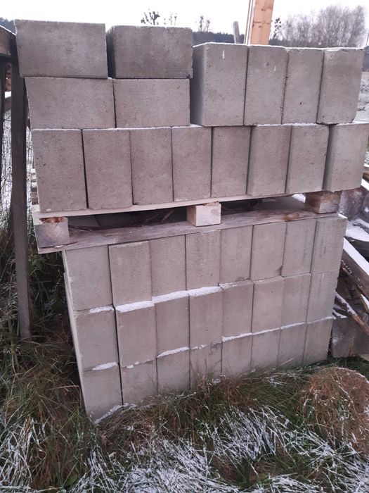 bloczki betonowe 38x24x14cm