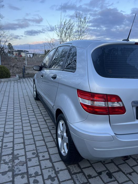 Мерседес В 180 у гарному стані!!!