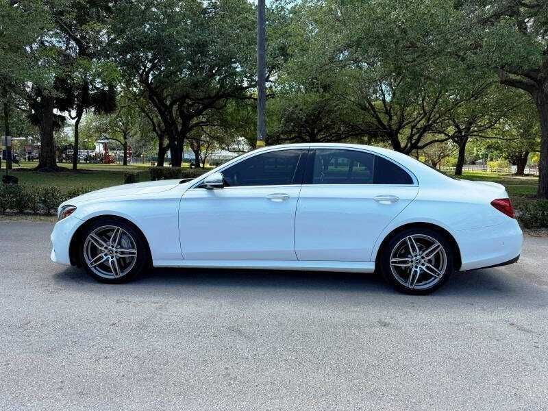 2018 Mercedes-Benz E-Class 300