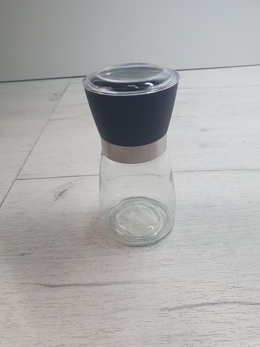 Młynek do pieprzu/ soli