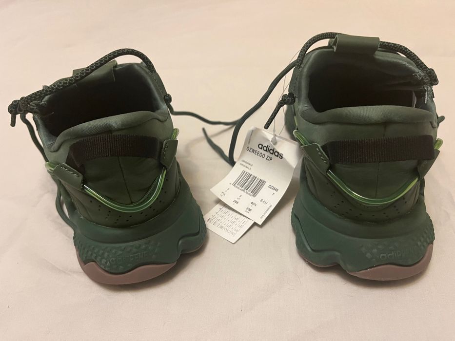 NOWE oryginalne buty Adidas Ozweego zip 40 adidasy sportowe 26 khaki