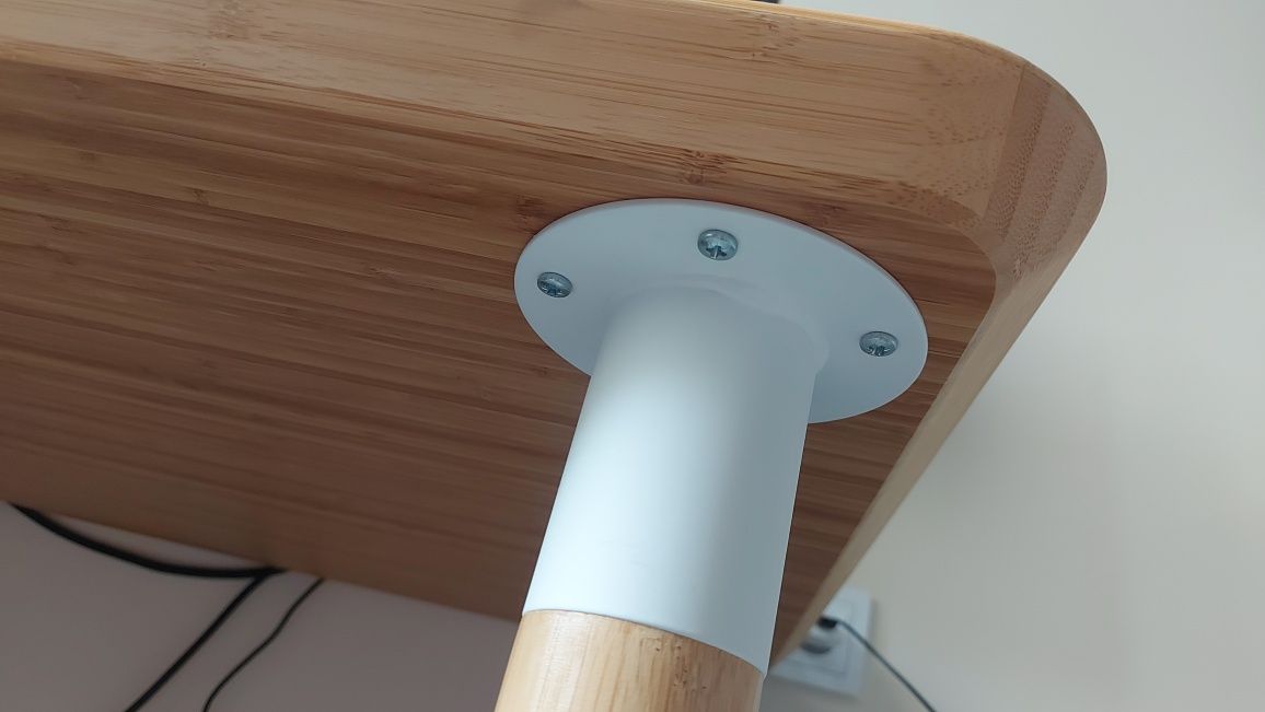 Biurko Anfallare / Hilver Ikea