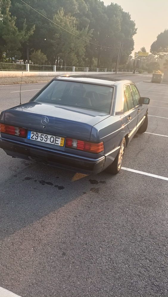 Mercedes 190D 2.0