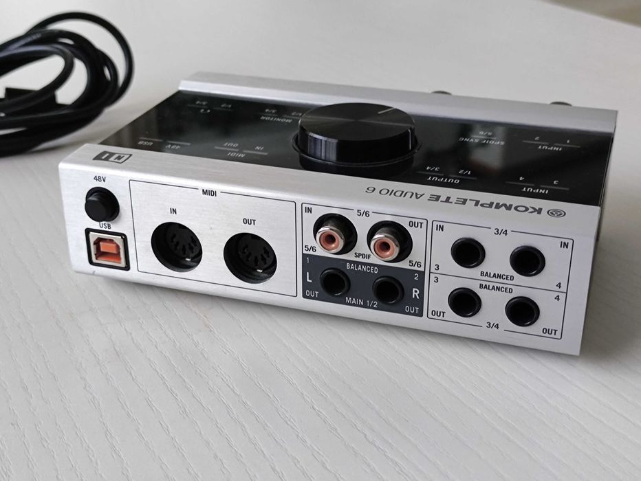 Komplete Audio 6 MK1 – Native Instruments – звукова карта