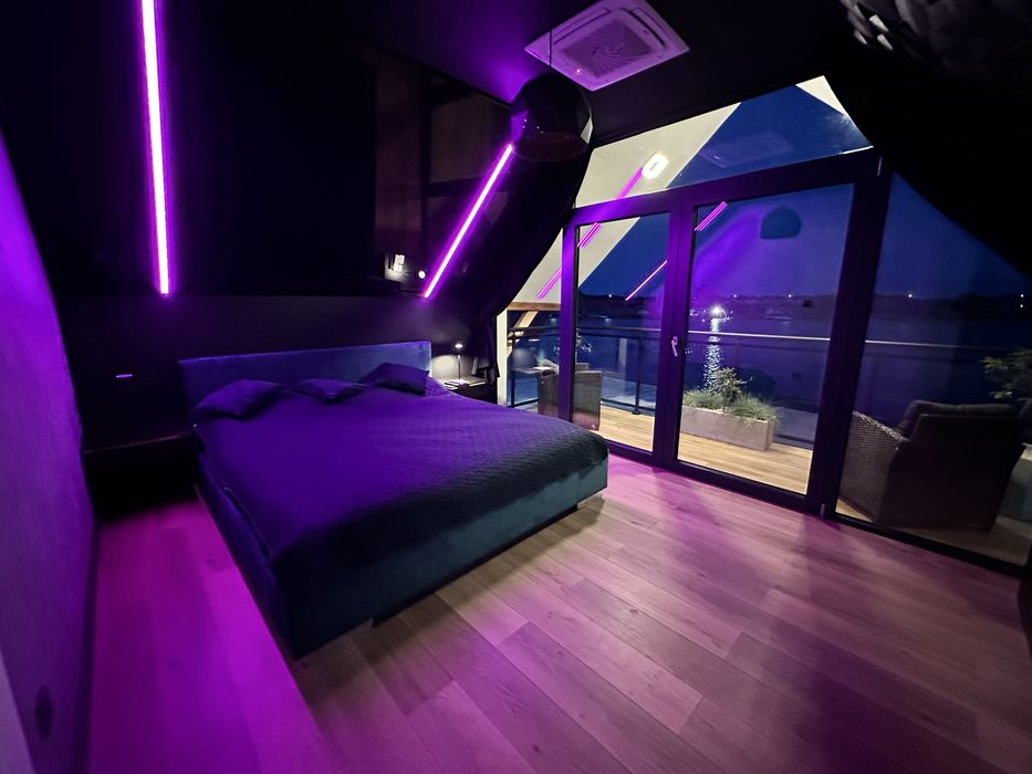 Śliczny Domek nad Jeziorem Spalona z Jacuzzi Sauna zapraszamy