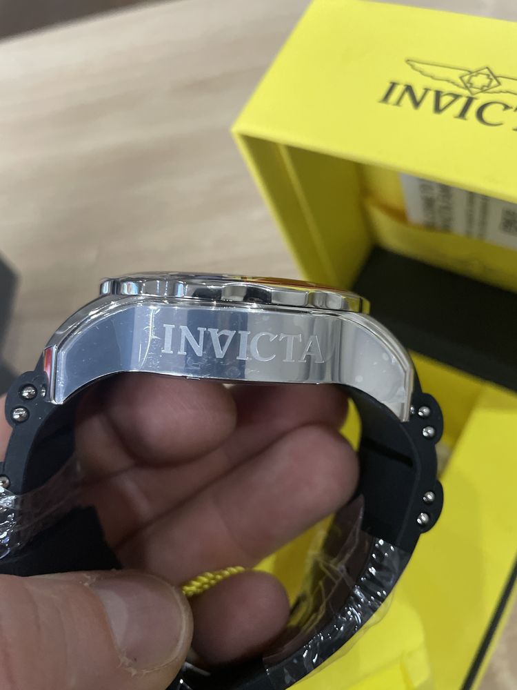 Zegarek męski Invicta model 31292, nowy, Japoński Producent