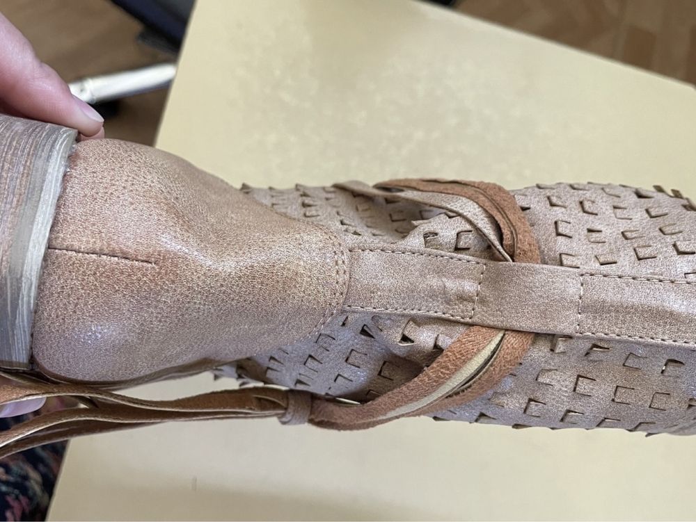 Kozaki / botki / kowbojki / 25cm