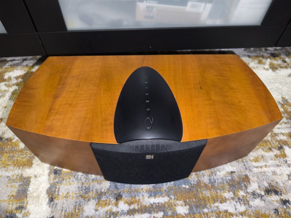 Central de som Kef q6c