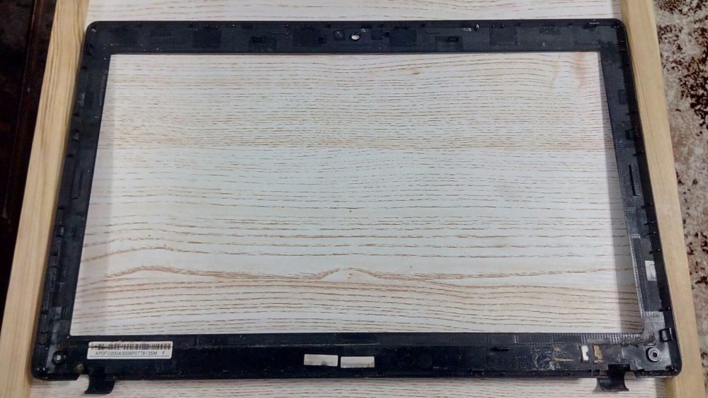 Крышка и рамка матрицы для ноутбука Acer Aspire 5742