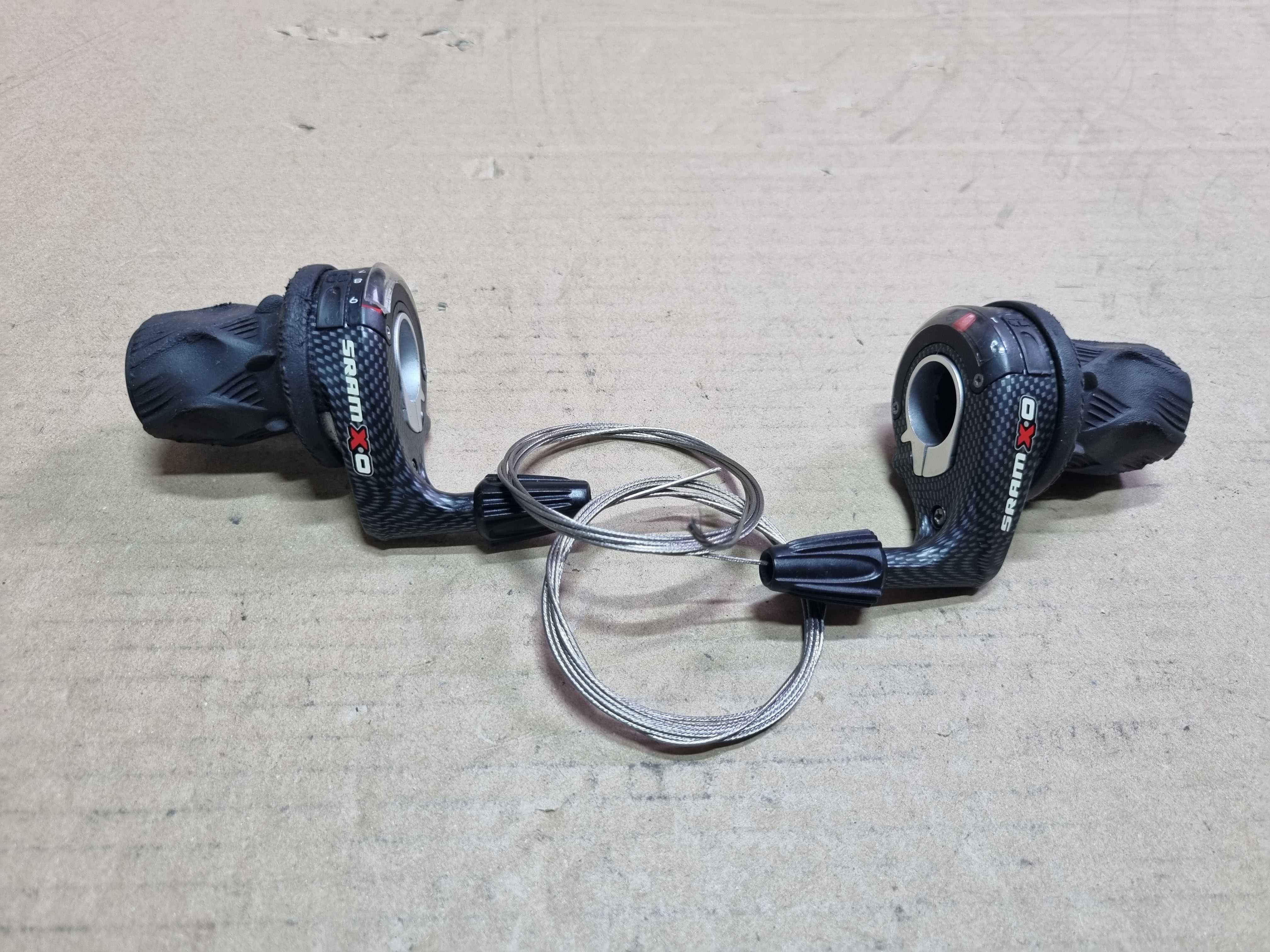Manetki Gripshift Sram X-0 3x9s