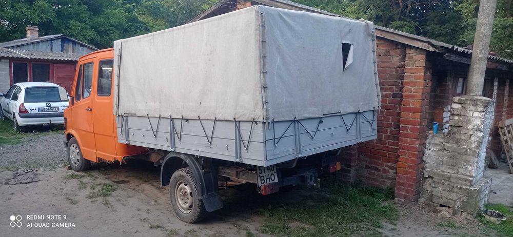 Продам Мерседес Т1 208