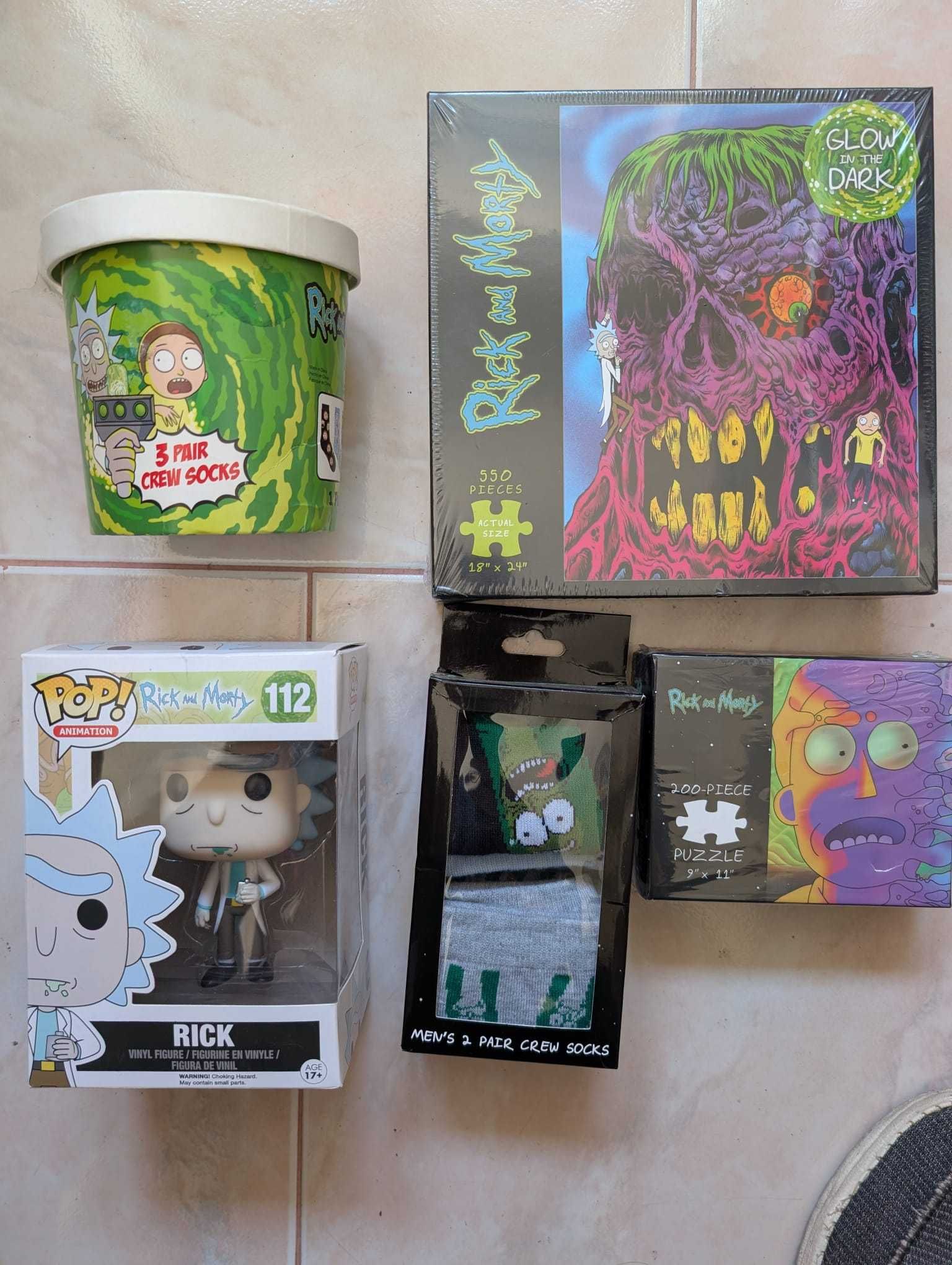 Vários artigos Rick and Morty- coleção