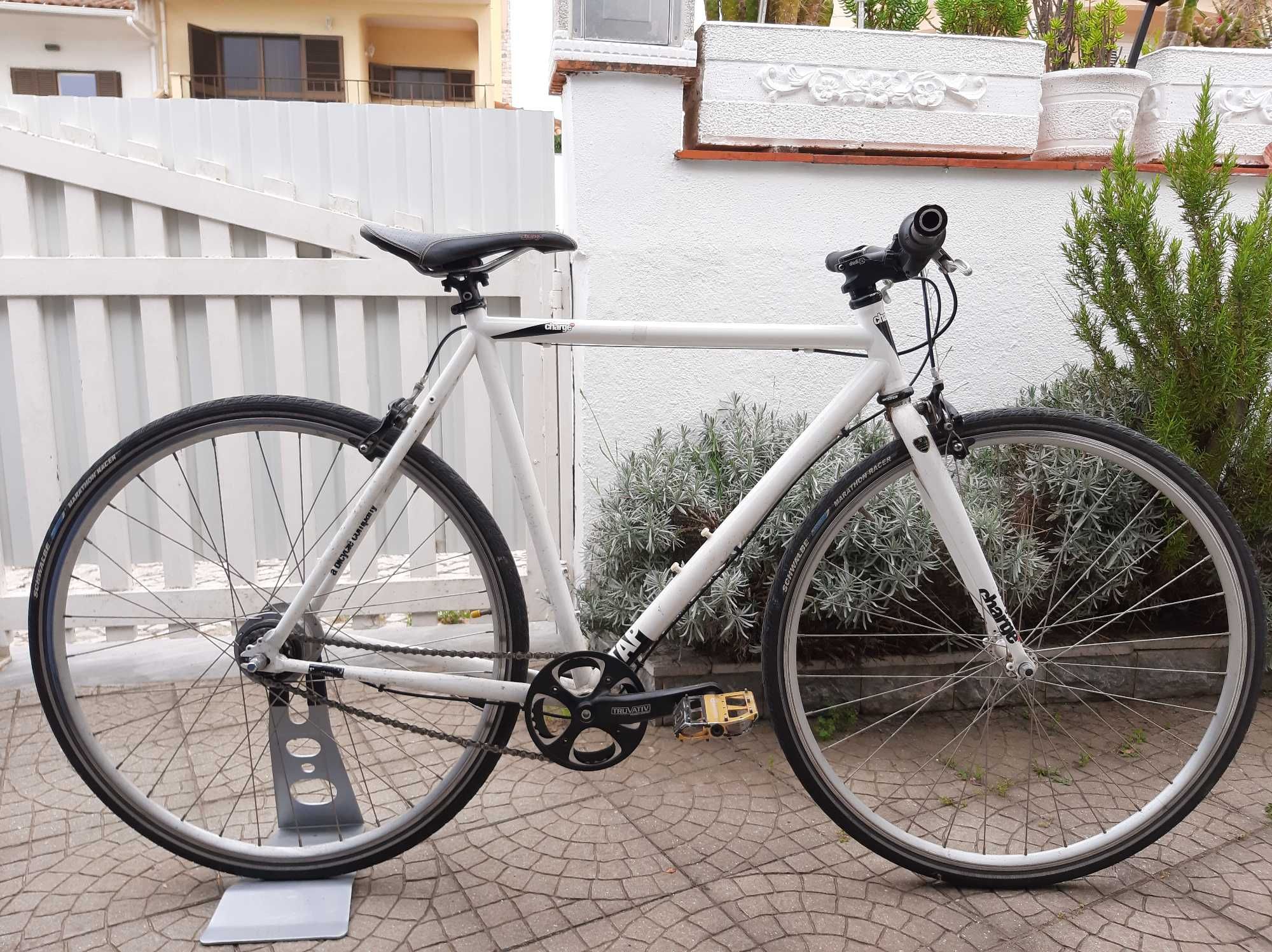 Bicicleta Charge Tap, mudanças no cubo, shimano nexus 8 velocidades