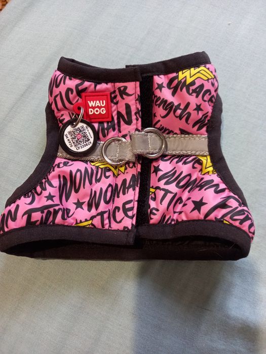 Продаю шлейку-курточку для собаки