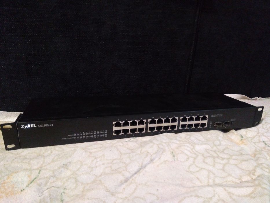 Коммутатор ZyXEL GS1100-24
